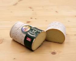 Wholesale Papillon Cheese Rondin Papillon 2 Units Air Cured 900 G- Bulk