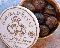 Wholesale Plums Ameixas D'Elva Wood Box 320 G- Bulk