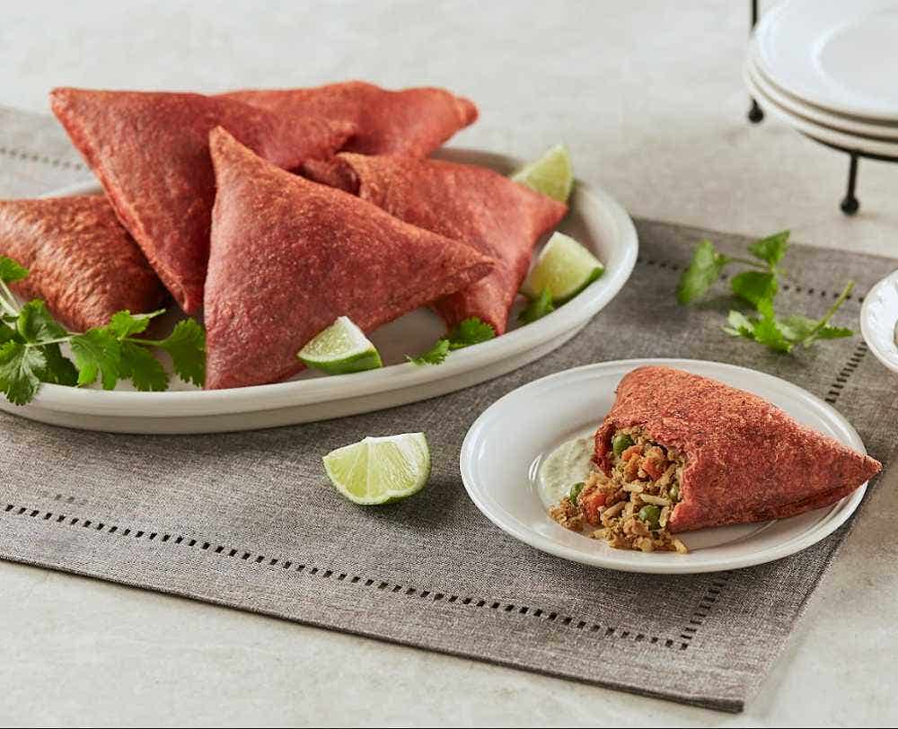 Wholesale Nana's Kitchen Chicken Tandoori Samosa (Turnover) 4.94 Oz- Bulk