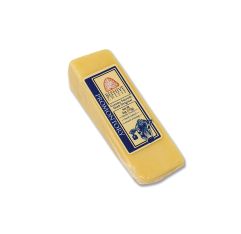 Wholesale Beehive Cheese Promontory Cheddar Wedge 4 Oz- Bulk