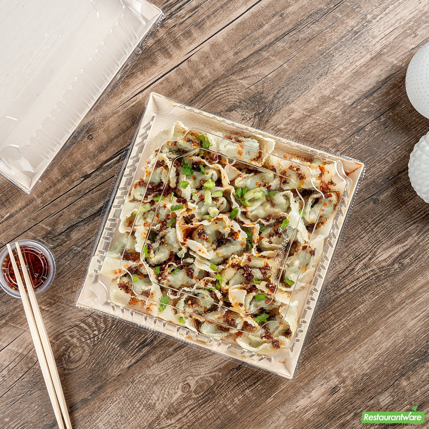 Wholesale Restaurantware Taipei Square Clear Plastic Lid - Fits 9 1/2 Poplar Plate- Bulk
