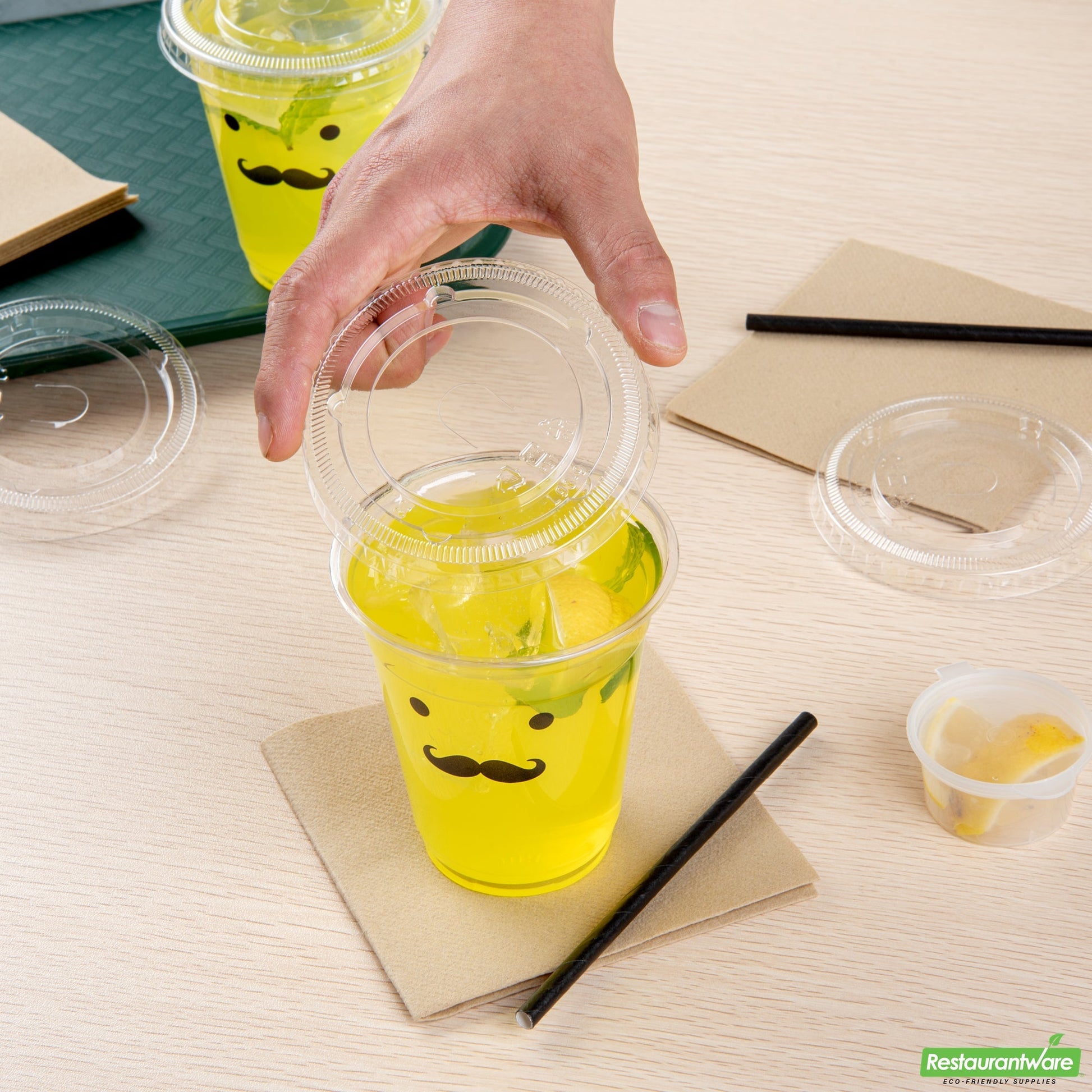 Wholesale Restaurantware Visage Round Clear Plastic Flat Lid - Fits 9 / 12 / 16 Oz- Bulk