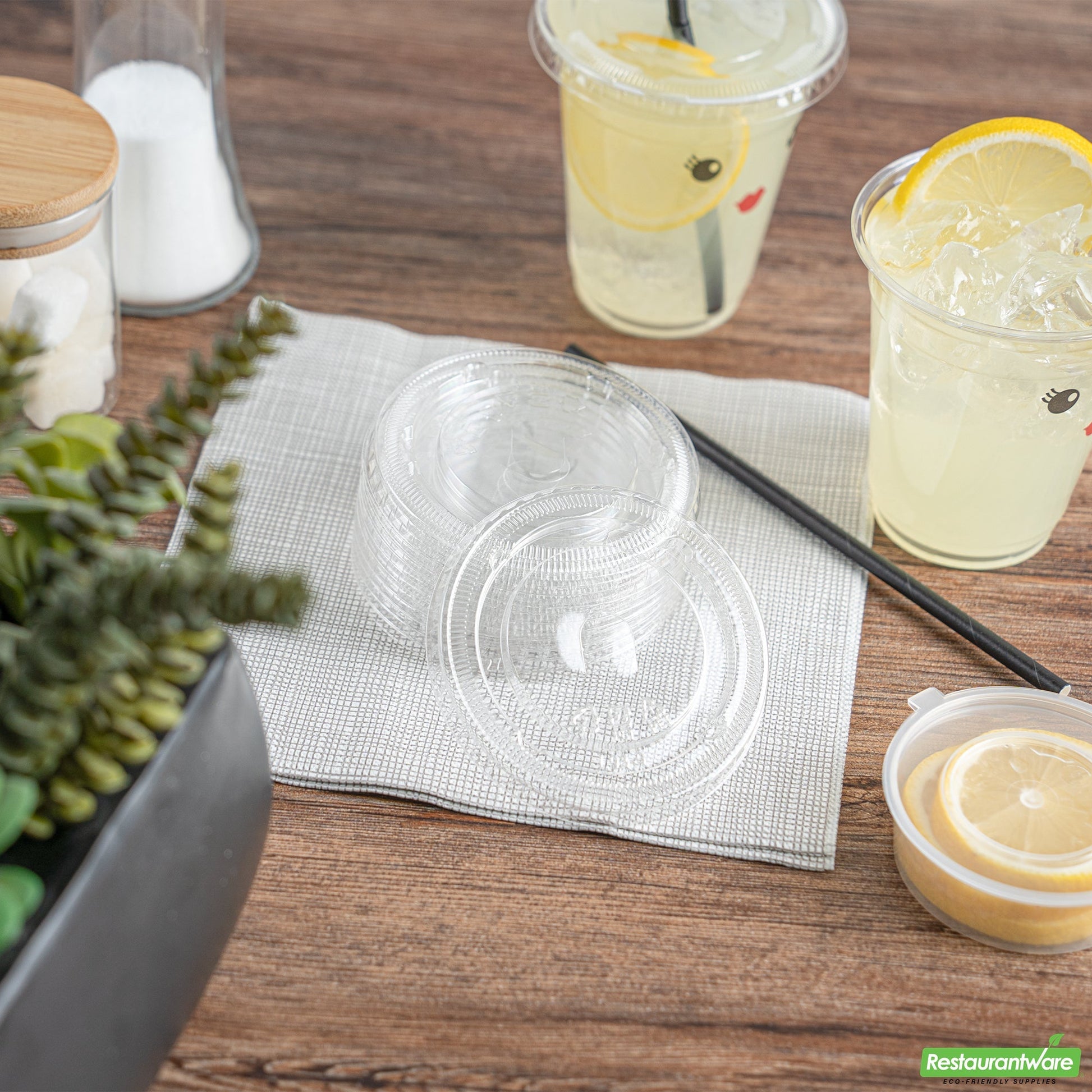 Wholesale Restaurantware Visage Round Clear Plastic Flat Lid - Fits 9 / 12 / 16 Oz- Bulk