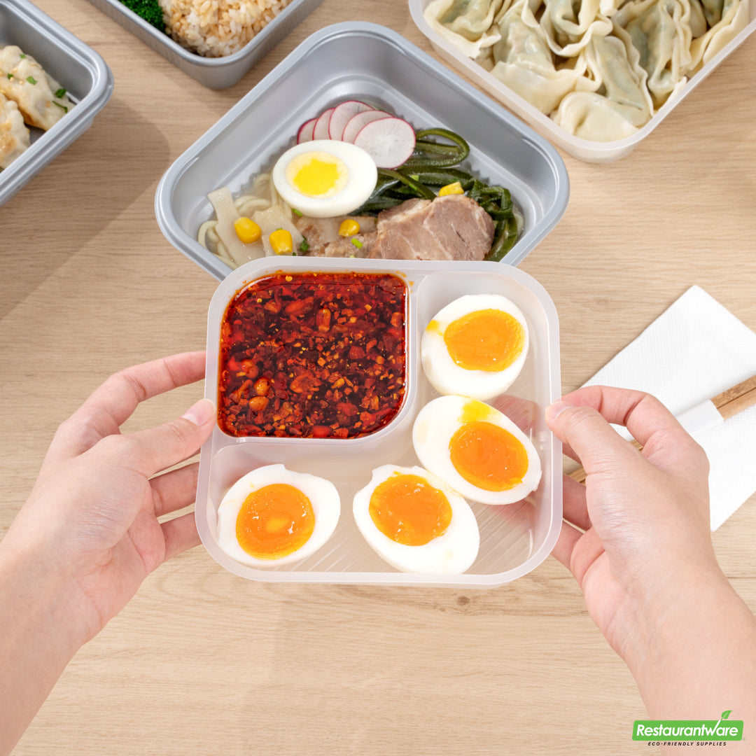 Wholesale Restaurantware Futura 14 oz Clear Plastic 2-Compartment Insert Tray - Fits 34 oz Bowl, Microwavable- Bulk