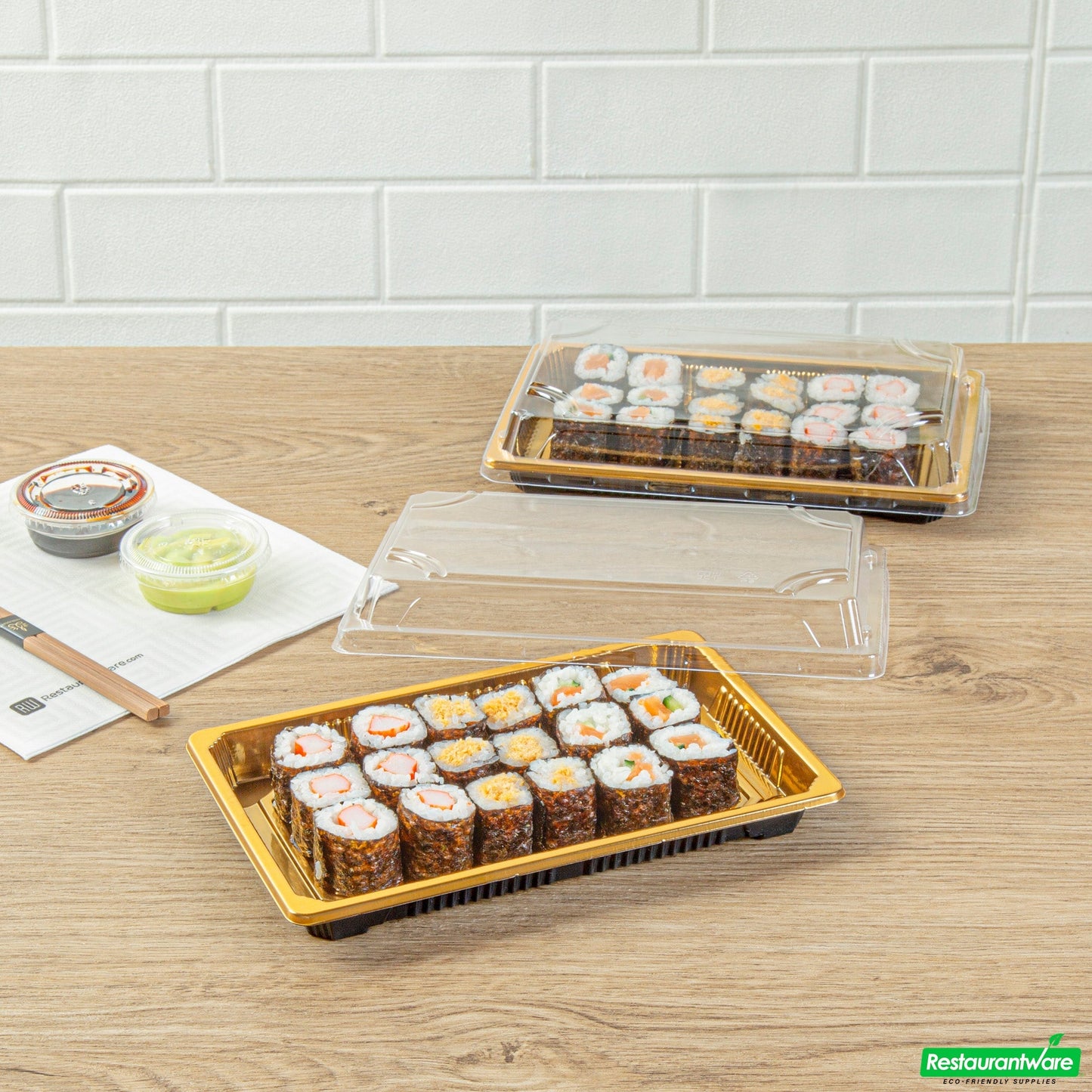 Wholesale Restaurantware Roku Rectangle Gold Plastic Take Out Sushi Tray - with Clear Lid - 8 1/4" X 5 1/4" X 1 1/2" - 100 Count Box- Bulk
