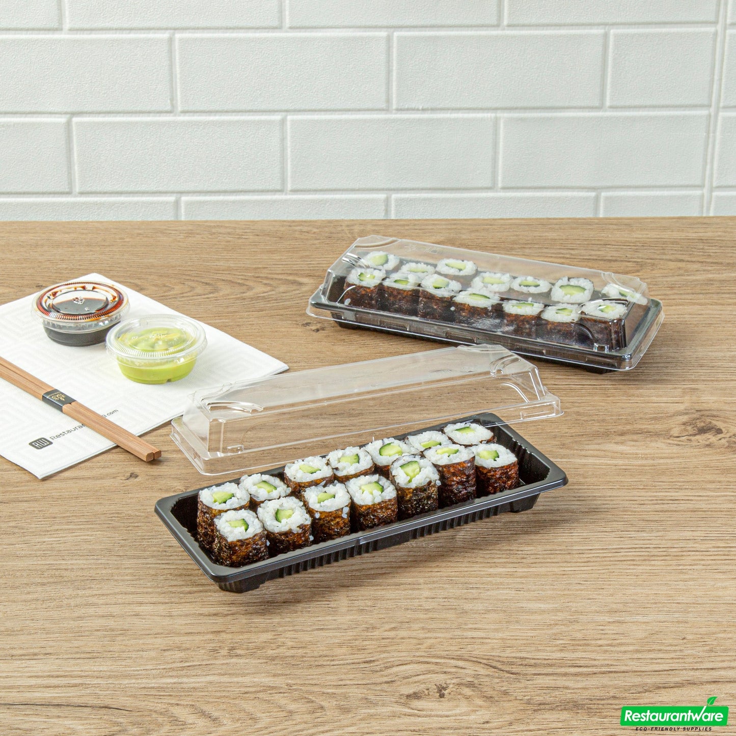 Wholesale Restaurantware Roku Rectangle Black Plastic Take Out Sushi Tray - with Clear Lid - 8 1/2" X 3 1/4" X 1 3/4" - 100 Count Box- Bulk