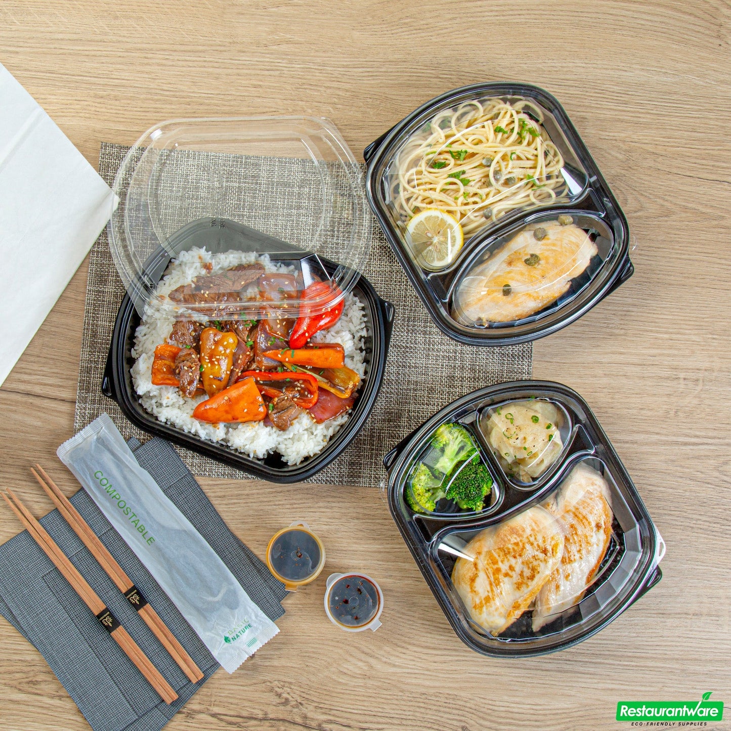 Wholesale Restaurantware 36 Oz Rectangle Black Plastic Food Container - with Clear Lid, Microwavable - 9 1/4" X 7 3/4" X 2 3/4" - 50 Count Box- Bulk