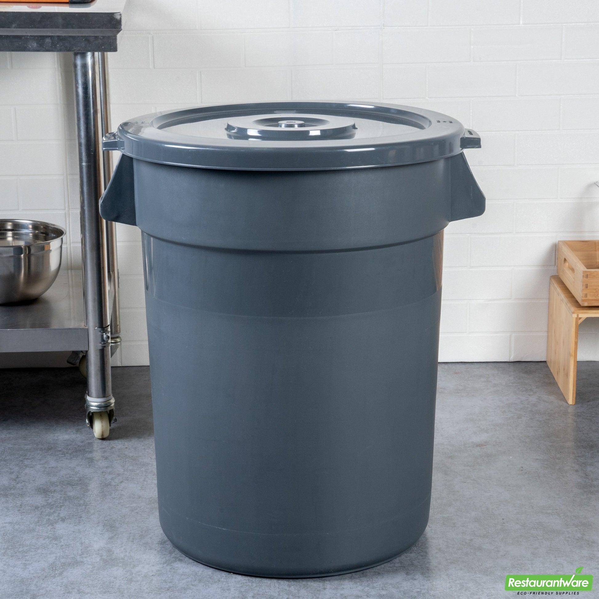 Wholesale Restaurantware Gray Plastic Commercial Trash Can / Ingredient Bin Lid - Fits 32 Gal- Bulk
