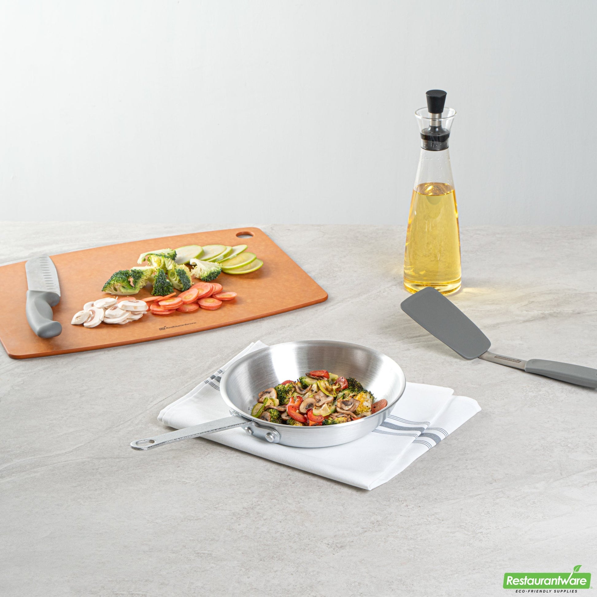 Wholesale Restaurantware Met Lux Aluminum 9 Fry Pan- Bulk