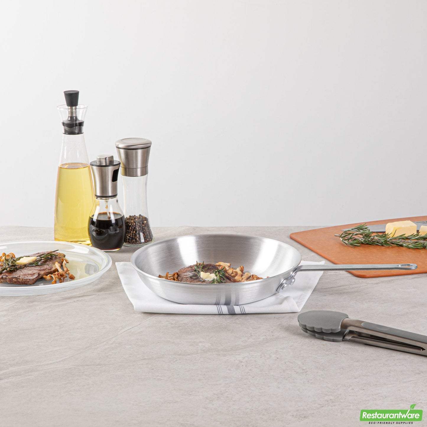 Wholesale Restaurantware Aluminum 10" Fry Pan - 17.7" X 10.2" X 2.7"- Bulk