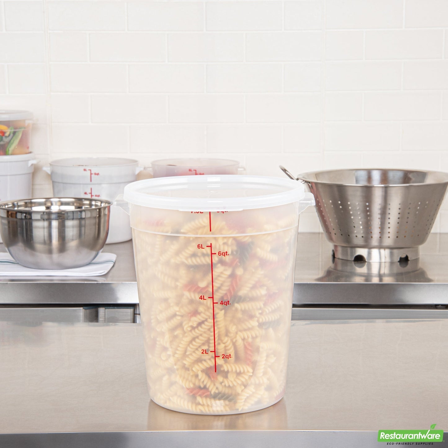 Wholesale Restaurantware Met Lux Round Translucent Plastic Food Storage Container Lid - Fits 6 and 8 Qt- Bulk