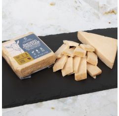 Wholesale Laclare Farms Smoked Goat Cheddar Cuts 6 Oz- Bulk