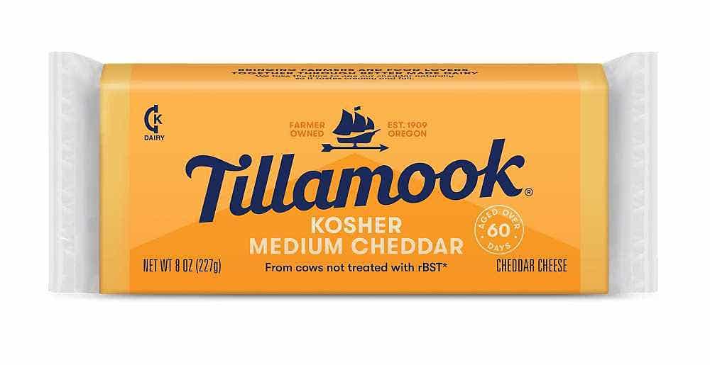 Wholesale Tillamook Medium Cheddar Bar Kosher 8 Oz- Bulk